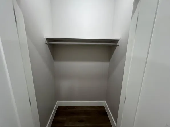 48 Duncan Avenue image 1 of 12