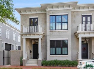 717 Jefferson St, Savannah, GA 31401
