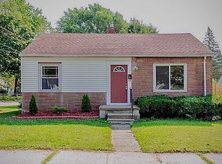 1140 Cawood St, Lansing, MI 48915