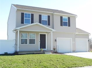 5926 Cape Hatteras Dr, Vermilion, OH 44089