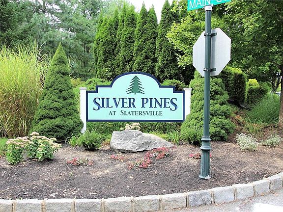 2nd image of 8 Silver Pines Blvd