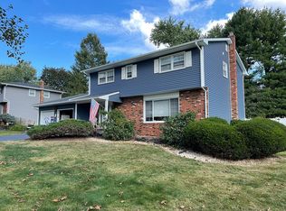 7 Sandtown Ter, Hamilton, NJ 08690