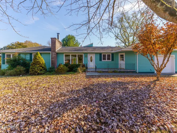 338 W Ridgecrest Dr, Kingston, TN 37763