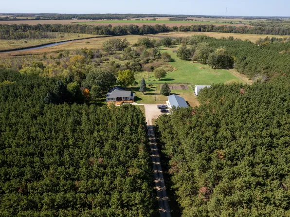 41195 460th Ave, Perham, MN 56573