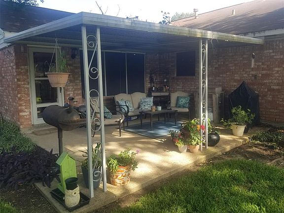 5th image of 2307 Goodrich St