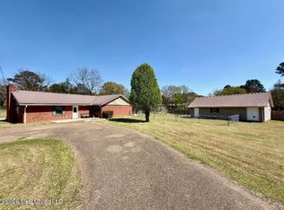 406 Wayne St, Clinton, MS 39056