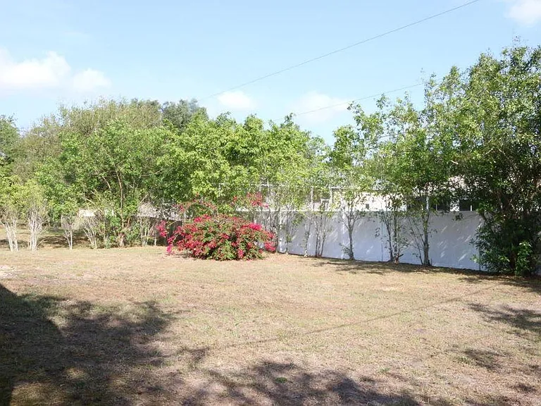 1225 SW Fountain Ave — Photo 24