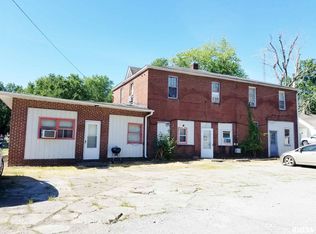 15635 E Fairfield Rd, Mount Vernon, IL 62864