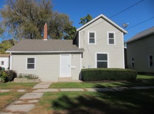 105 W Thompson St, Harvard, IL 60033