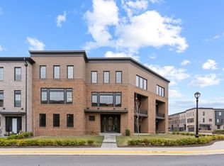 23183 Hampton Oak Ter, Ashburn, VA 20148