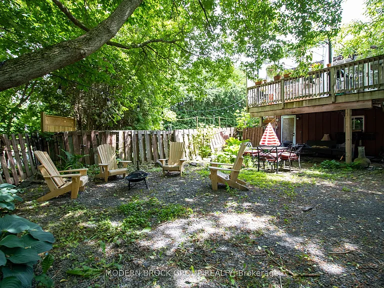322 King St W — Photo 24