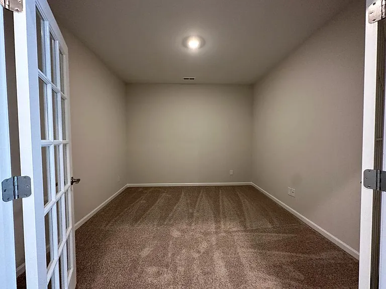 9233 Harwen Ln — Photo 18