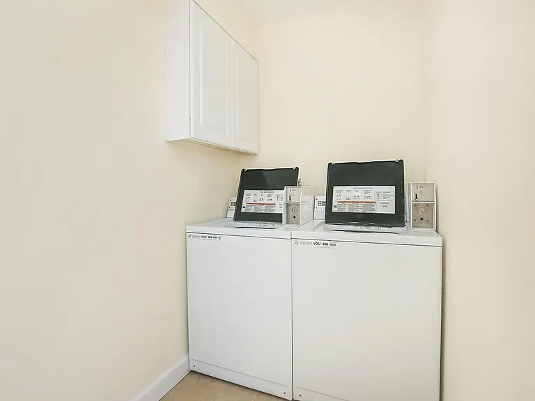 Fresno Terrace Apartments — Photo 7