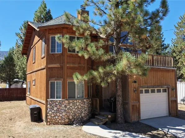 2104 2nd Ln, Big Bear City, CA 92314