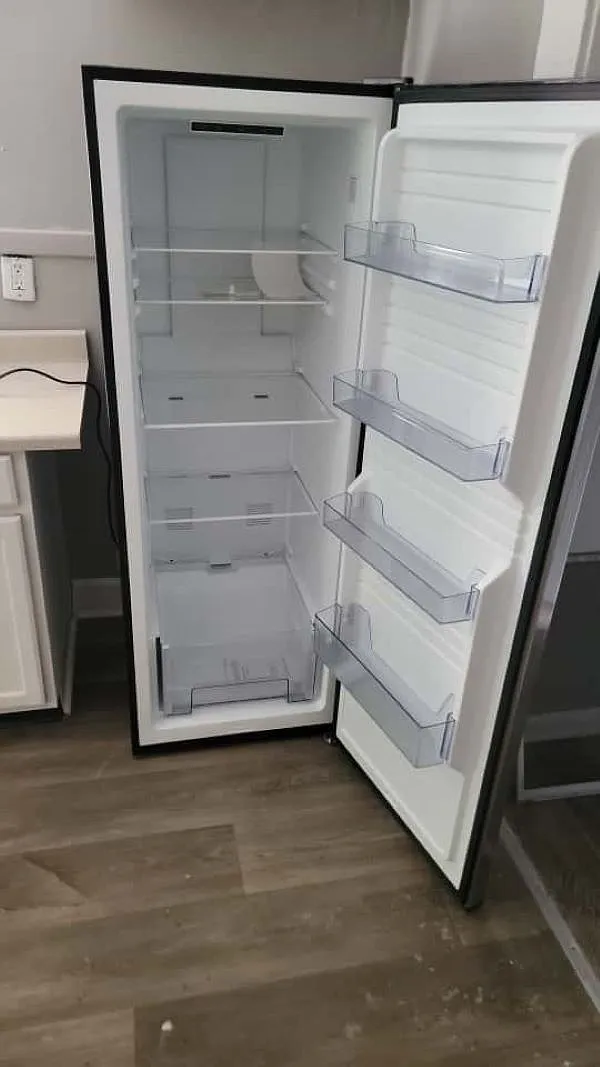 1 bed, 4443 sqft, $1,000 — Photo 4