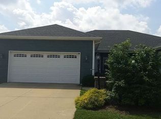 1511 Stonebluff Ct, Champaign, IL 61822