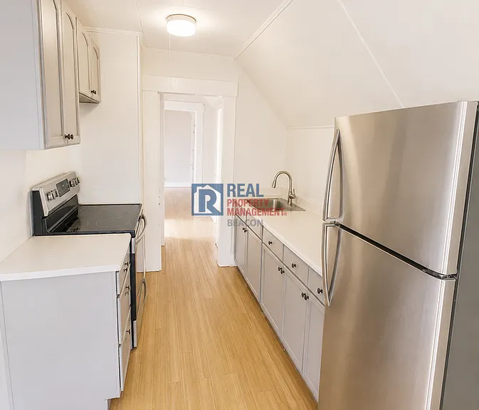 45 Main St #4 — Photo 1