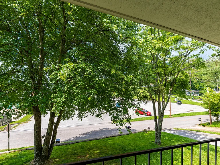 112 Sweetland Dr #3 — Photo 17
