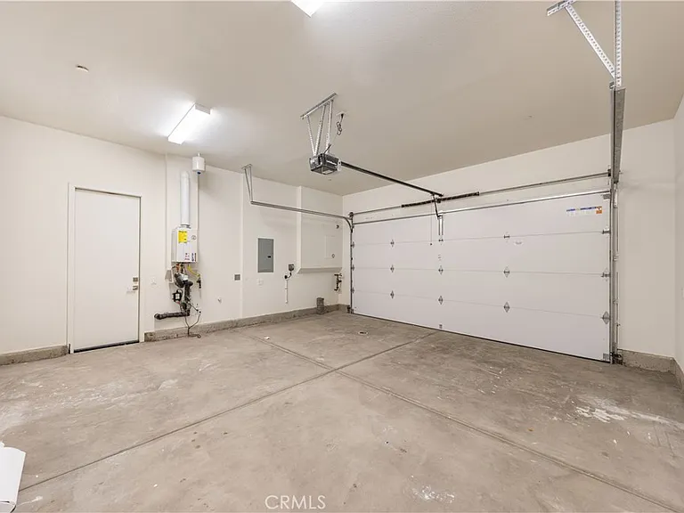 57 Ray — Photo 38