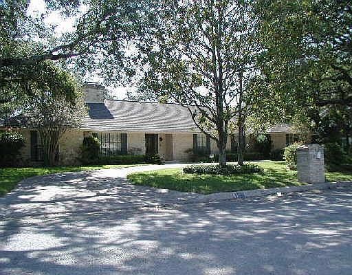 1st image of 3102 GOLDSBORO DR