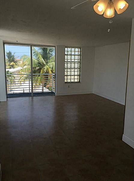 1st image of 7801 Carlyle Ave