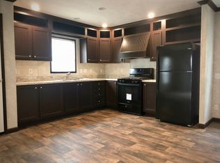 405 South St, Ashley, OH