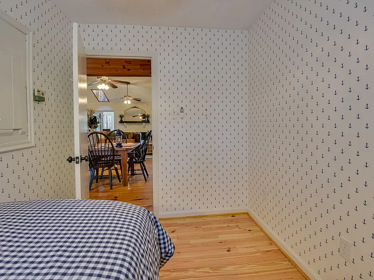 1136 Jamaica Ave — Photo 25
