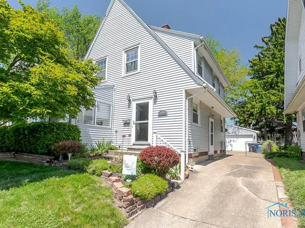 1494 Craigwood Rd, Toledo, OH 43612