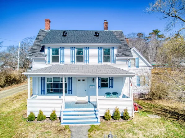 44 Bay Street, Boothbay Harbor, ME 04538