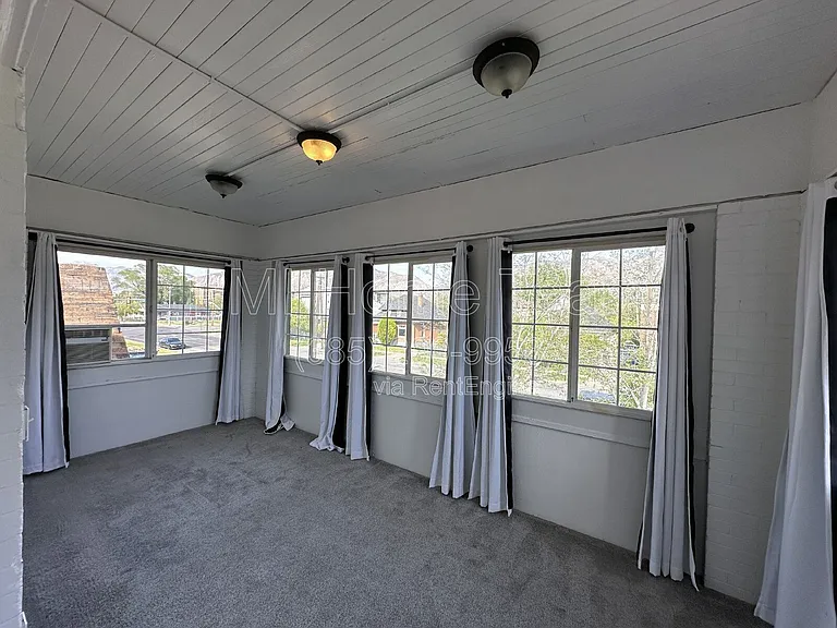 2833 Grant Ave #1 — Photo 15