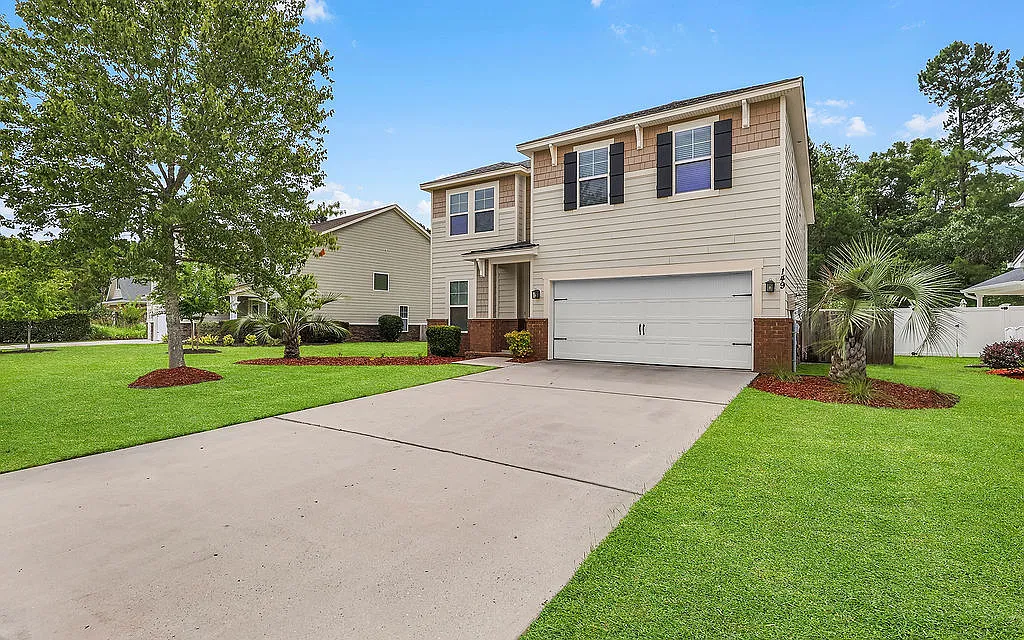 4 bed, 3.5 bath, 2878 sqft, $2,600 — Photo 3