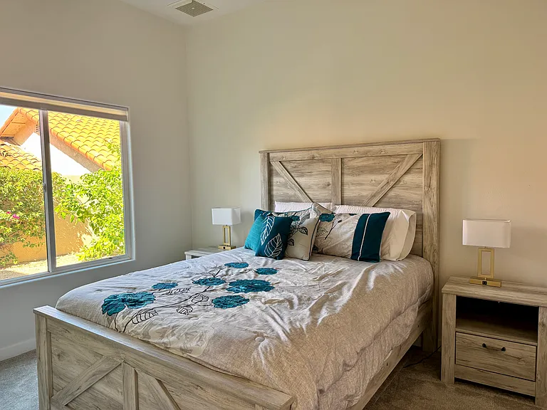 53700 Avenida Madero — Photo 23