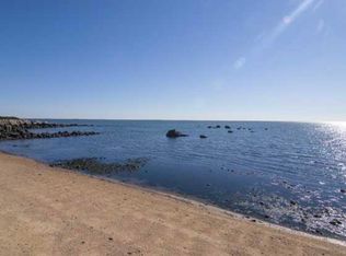 25 W Shore Dr, Old Saybrook, CT 06475