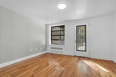 Rented by Cooper & Cooper Real Estate