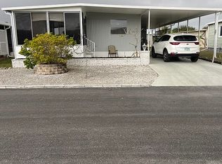 871 Baveno Dr, Venice, FL 34285