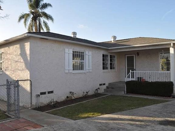 3rd image of 6139 Mesita Dr