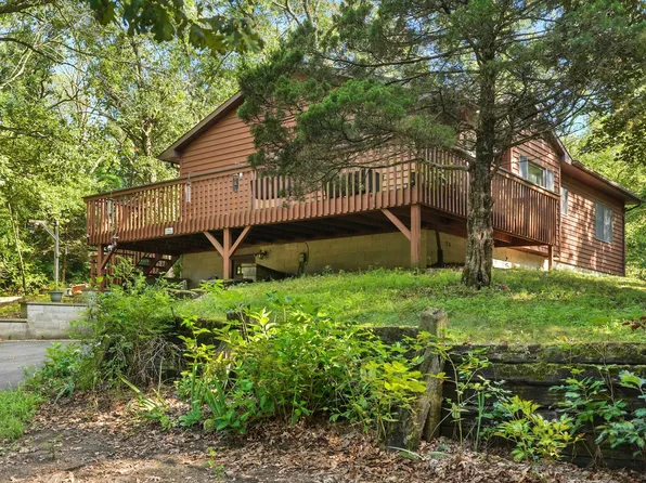 8103 N 600 W, Lake Village, IN 46349