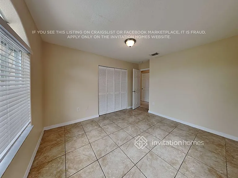 10088 NW 126th Ter — Photo 15