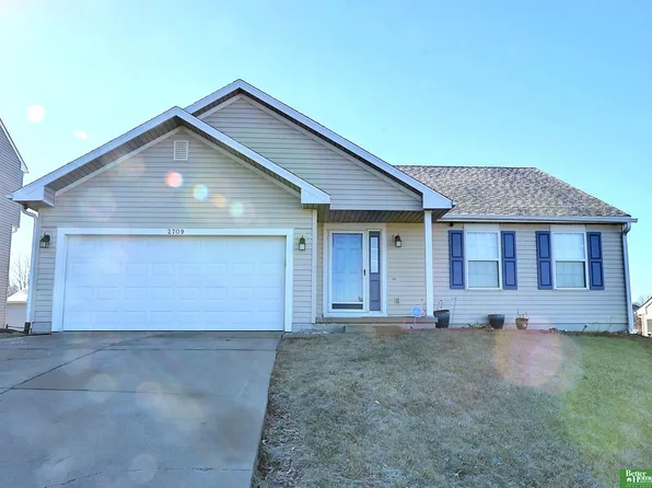 2709 Duane Ave, Bellevue, NE 68123