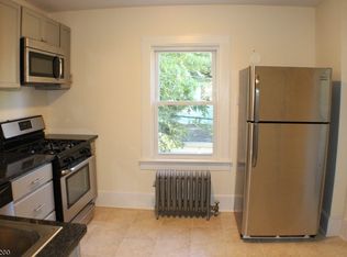 97 Willowdale Ave #2, Montclair, NJ 07042