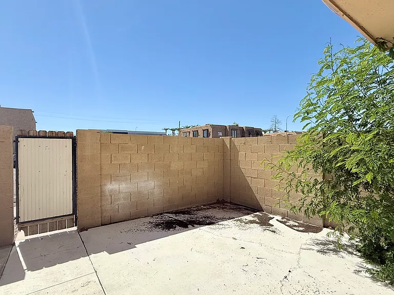 4462 E Pueblo Ave — Photo 18