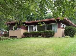 745 Walnut St, Somerset, PA 15501