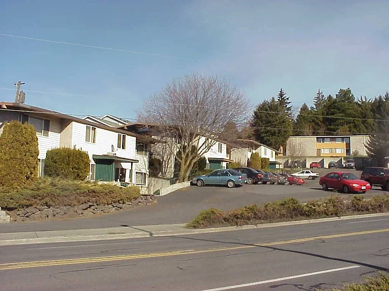 Schalimar Apartments — Photo 30