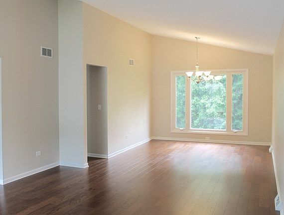 5th image of 816 Hillandale Dr