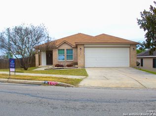 100 Kaylee Chase, Cibolo, TX 78108