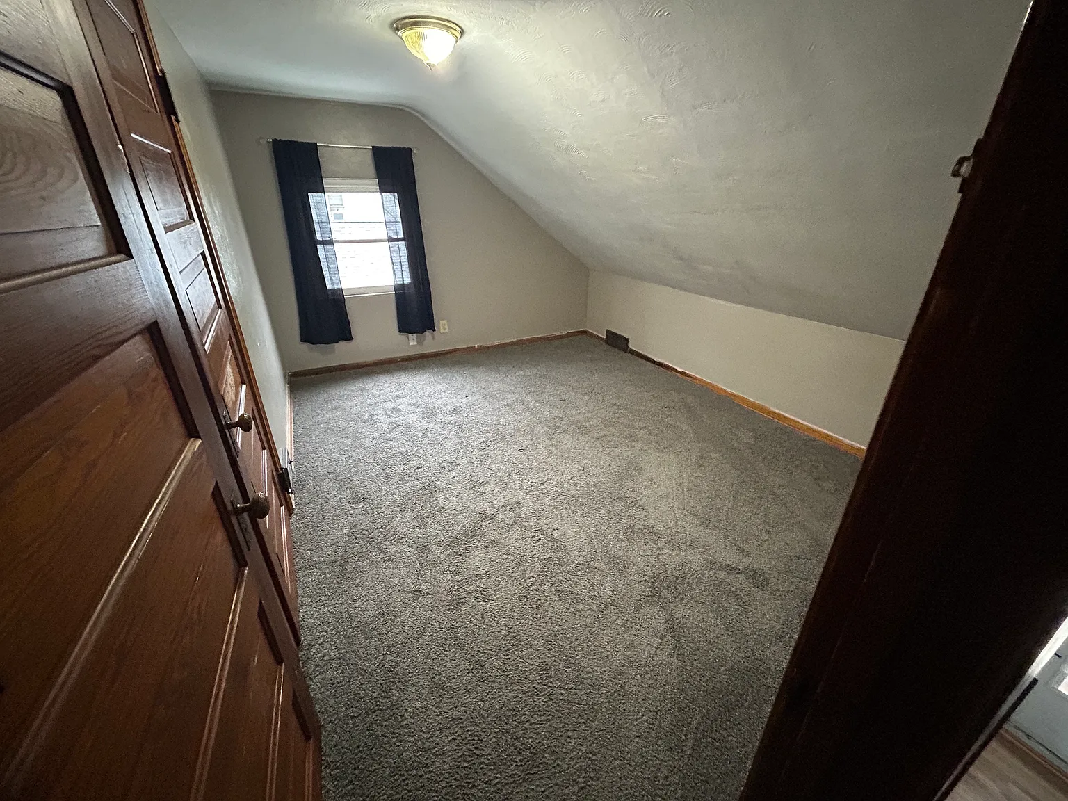 2 bed, 800 sqft, $775 — Photo 3