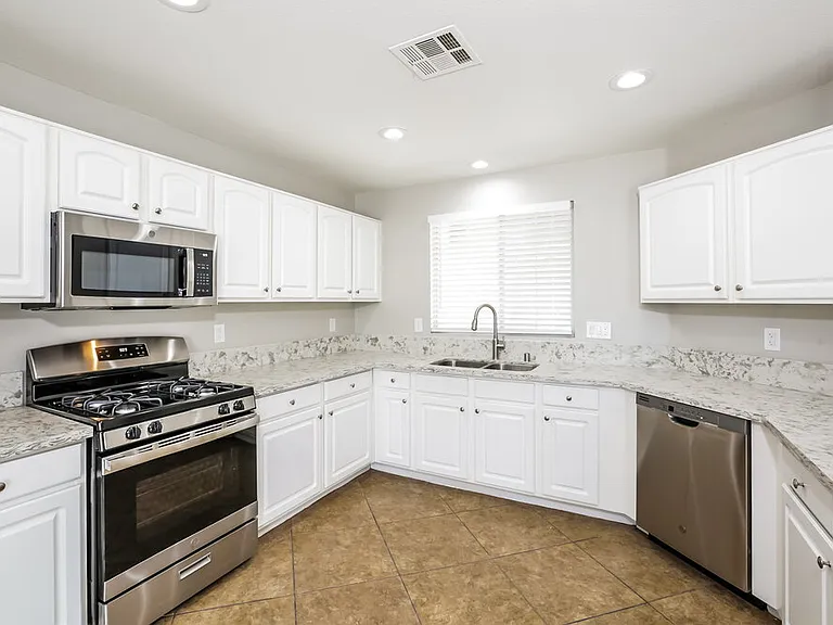 8652 W Majestic Pine Ave — Photo 6