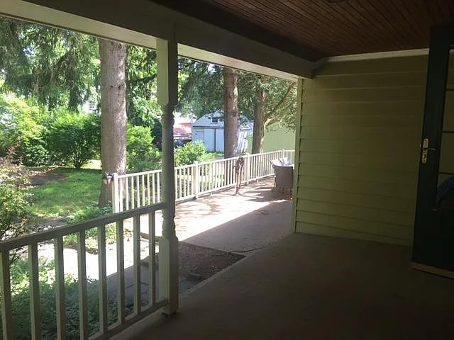 Side porches