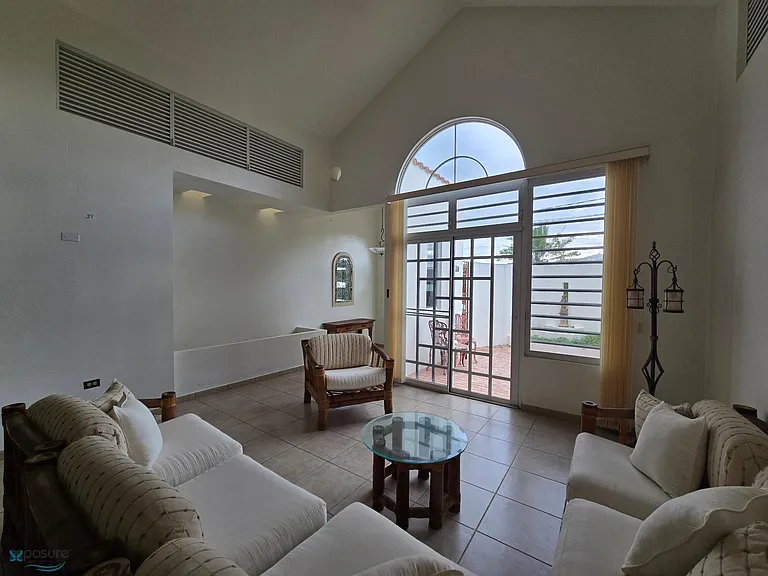 1 Urb Villas De Palma Oval — Photo 8