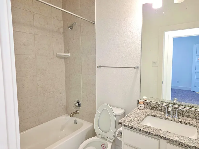 150 Elisha Dr — Photo 15